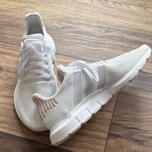 adidas White Athletic Sneakers with Subtle Tan Accent